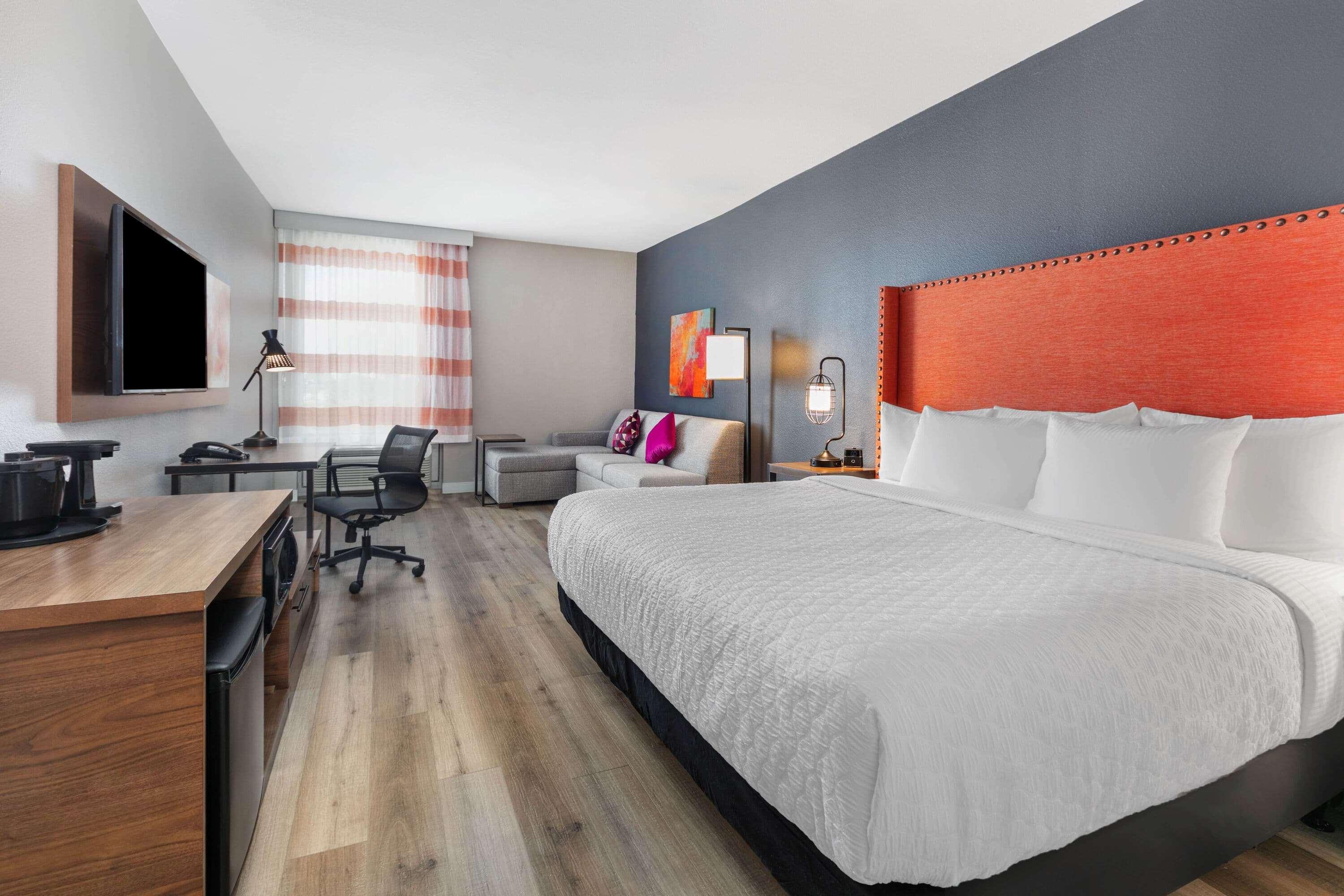 La Quinta Inn & Suites By Wyndham Луїсвілл Екстер'єр фото