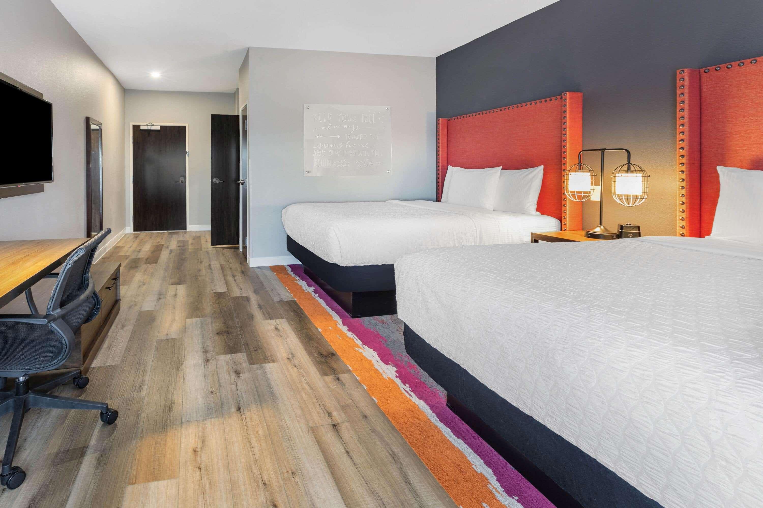 La Quinta Inn & Suites By Wyndham Луїсвілл Екстер'єр фото
