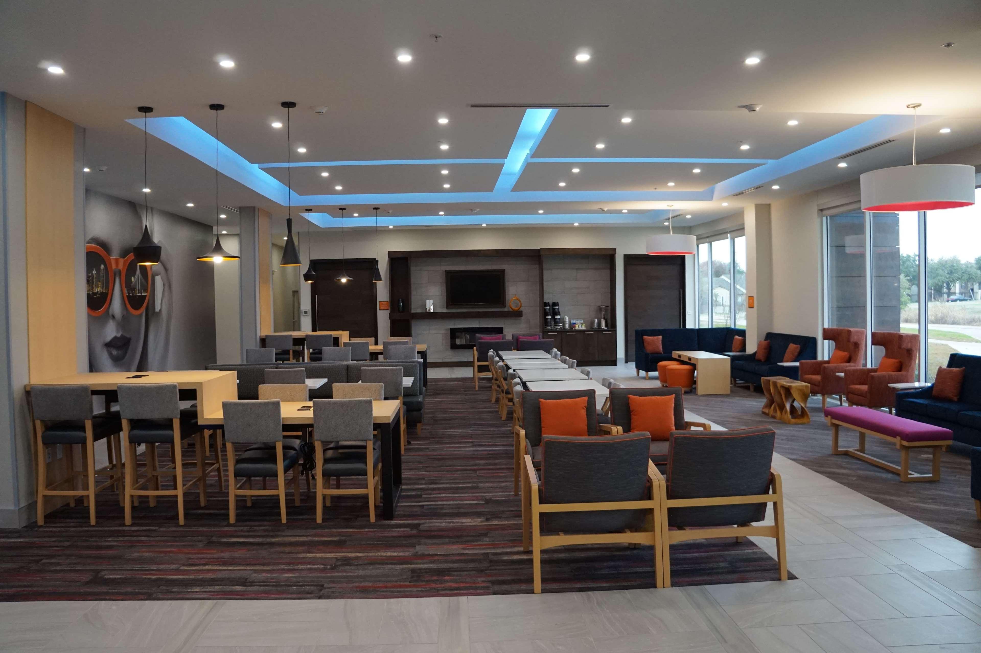 La Quinta Inn & Suites By Wyndham Луїсвілл Екстер'єр фото