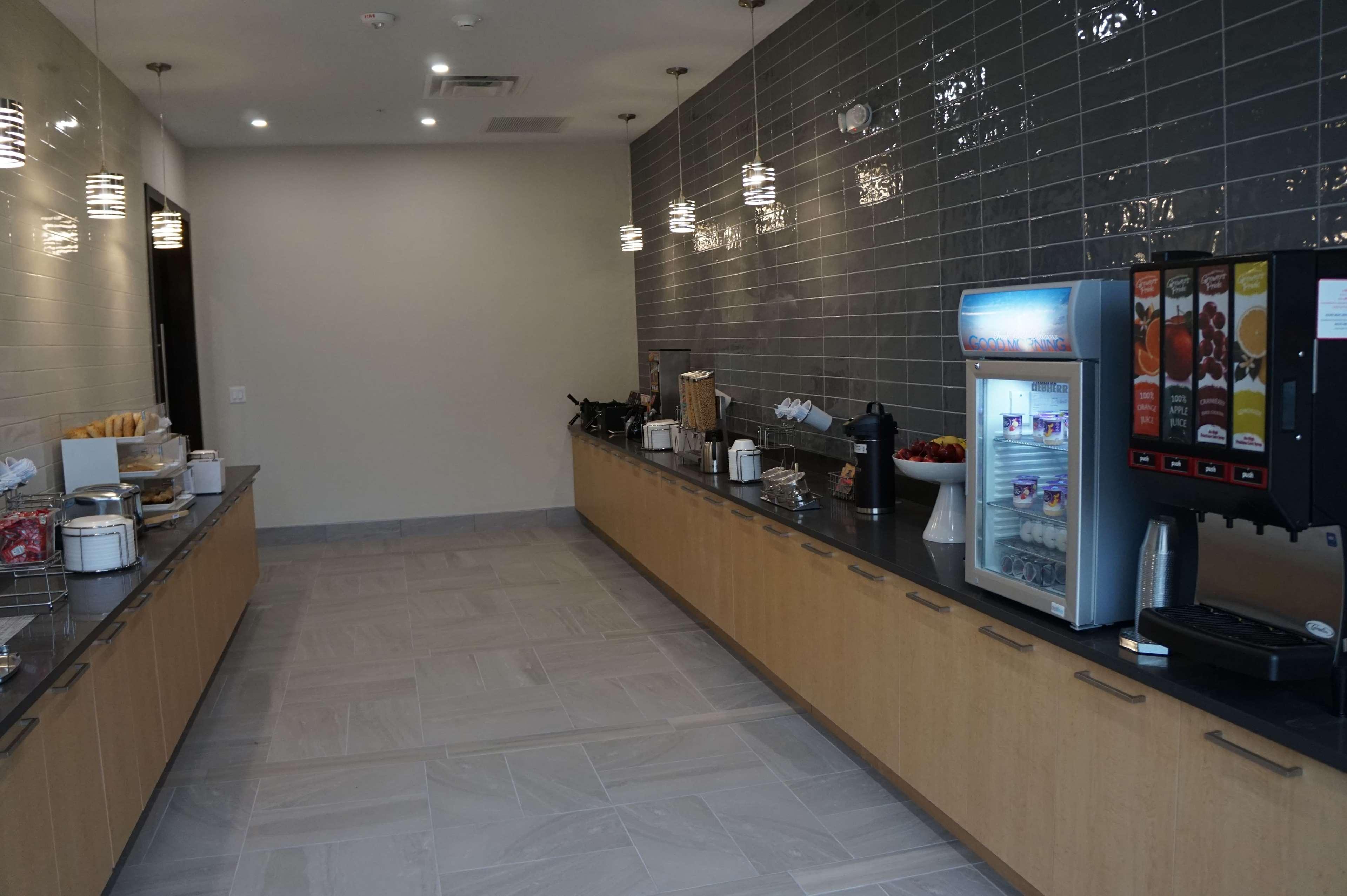 La Quinta Inn & Suites By Wyndham Луїсвілл Екстер'єр фото
