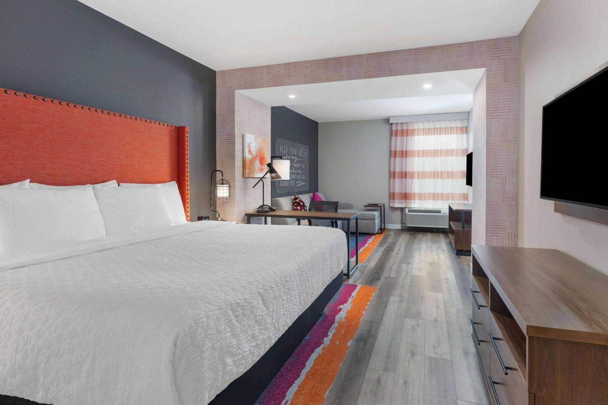 La Quinta Inn & Suites By Wyndham Луїсвілл Номер фото